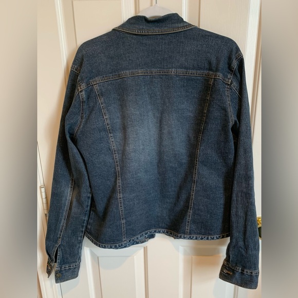 WilliSmith stretch Denim Jacket. Size XL. Distressed fabric - Picture 2 of 3